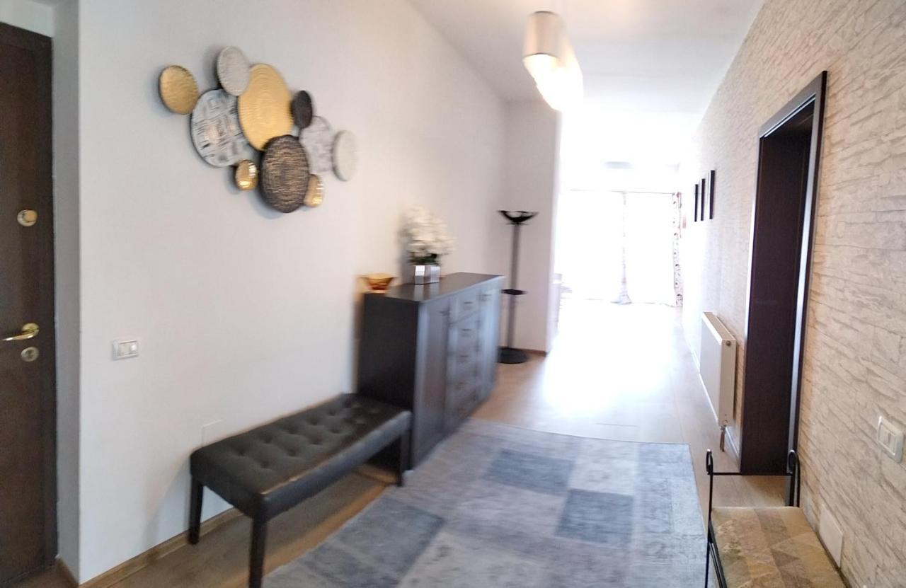 Apartament De Lux Cu Terasa Leilighet Timişoara Eksteriør bilde